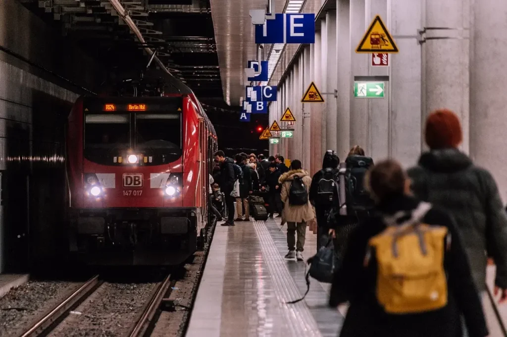 Toulouse Day Trips by Train | travel guide voyage