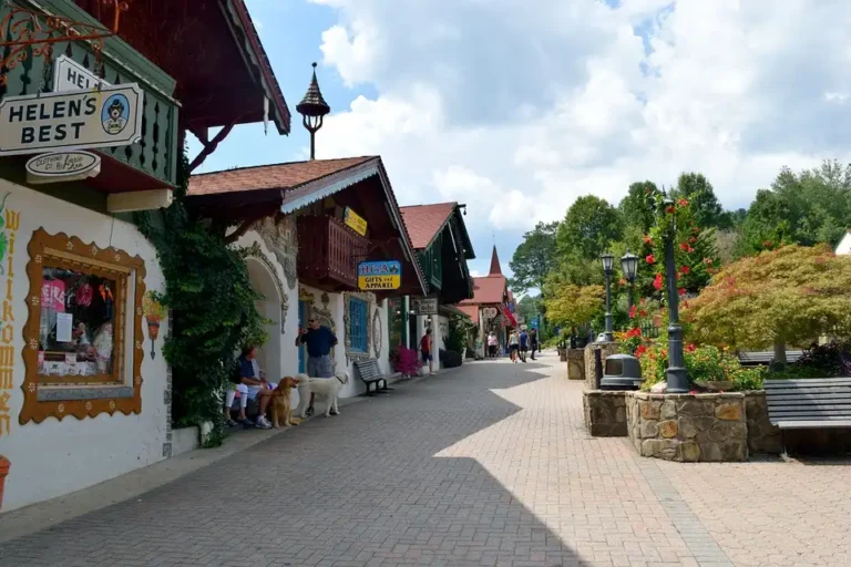 things to do in helen | travel guide voyage